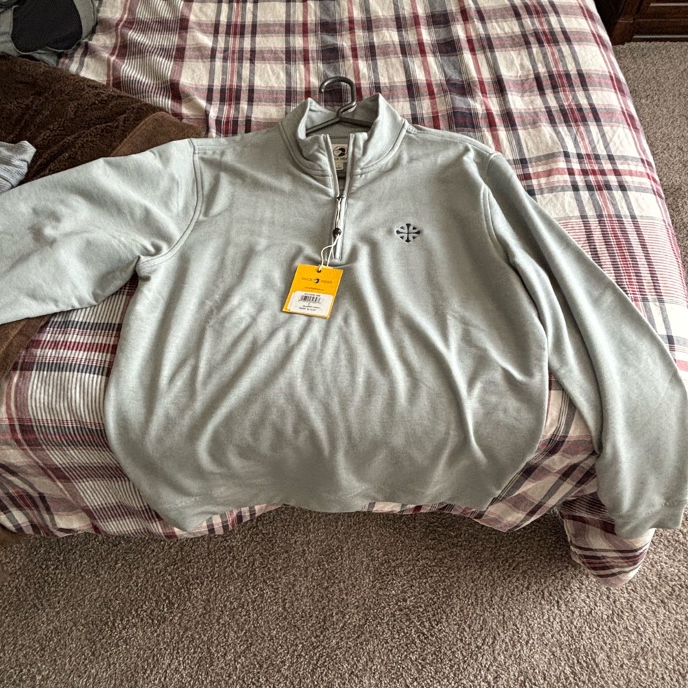 Men’s Quarter-zip Duckhead golf sweater. Brand new with tag